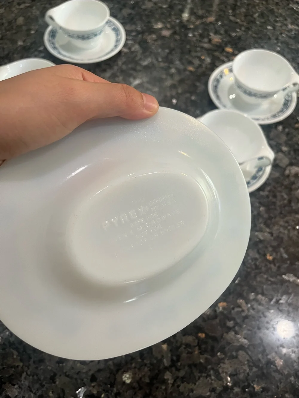 Vintage Corelle Livingware Blue Pyrex Gravy Boat Set Corning Ware